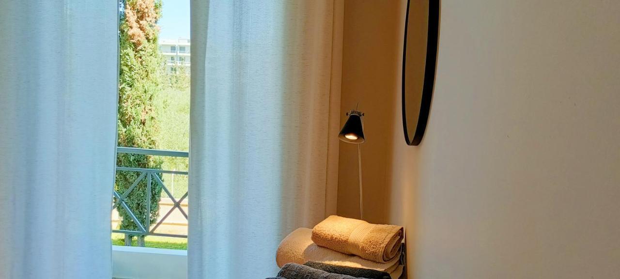 Апартаменты Filoxenia House Marousi -Private Parking- Афины Экстерьер фото